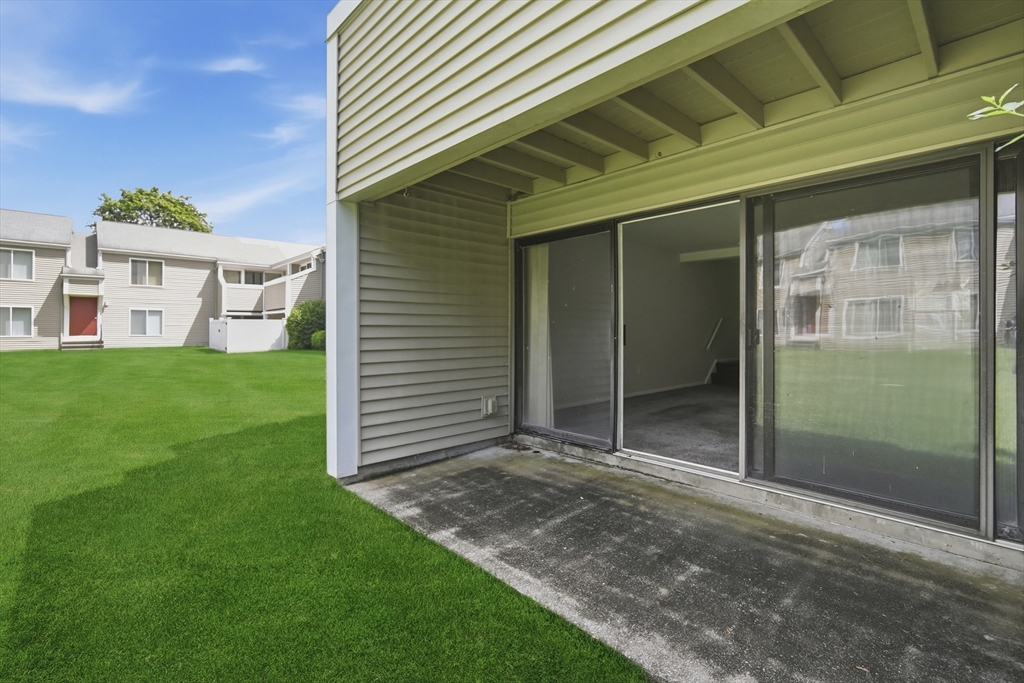 113 Nassau Drive, Unit 113 Springfield, MA 01129 - Photo 26 of 28