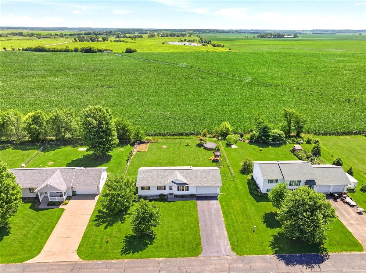 418 Marc Street Star Prairie, WI 54026 - Photo 34 of 38 Gallery Image 34