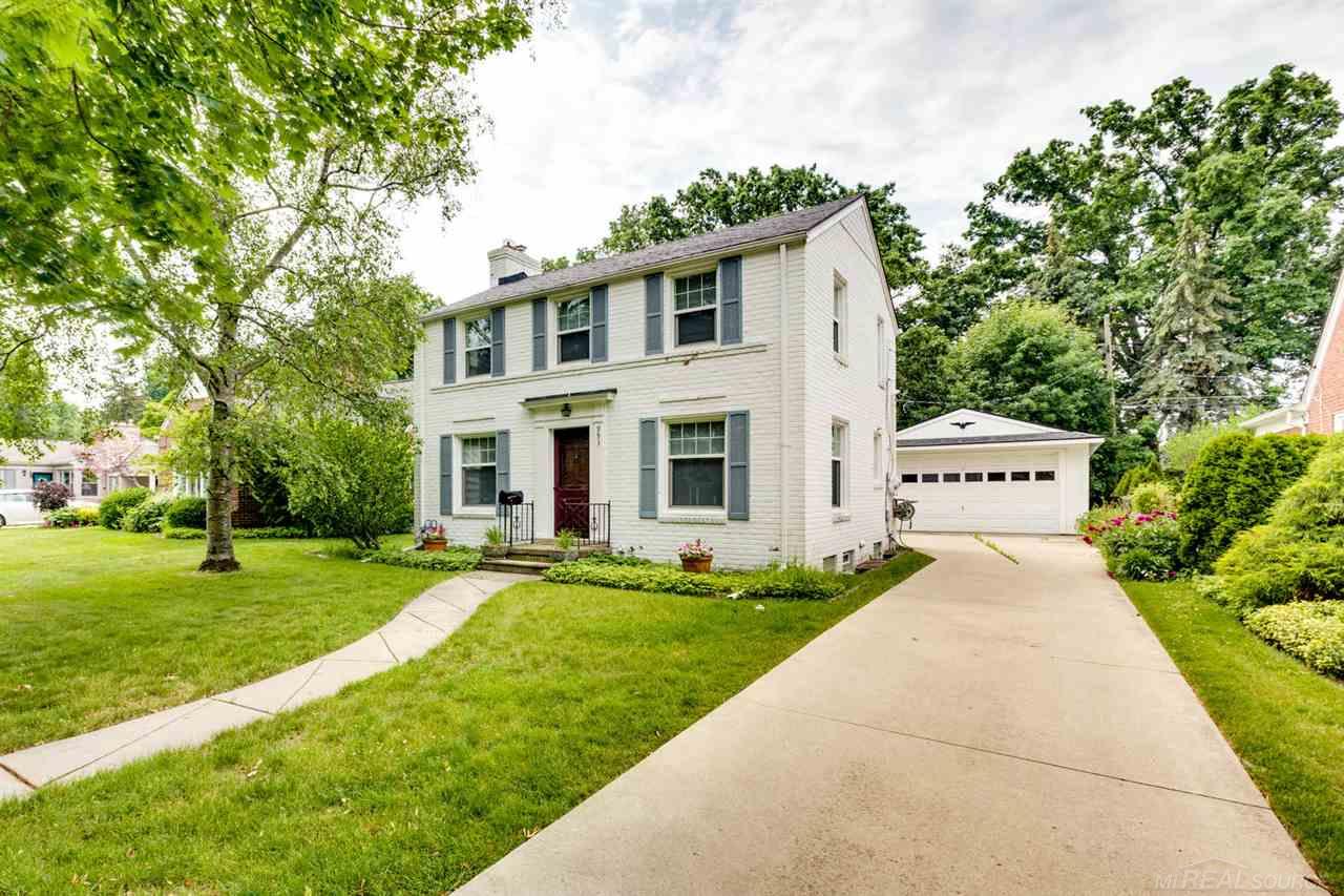 993 Hawthorne Road Grosse Pointe, MI 48236 - Photo 1 of 29 31323353.JPG