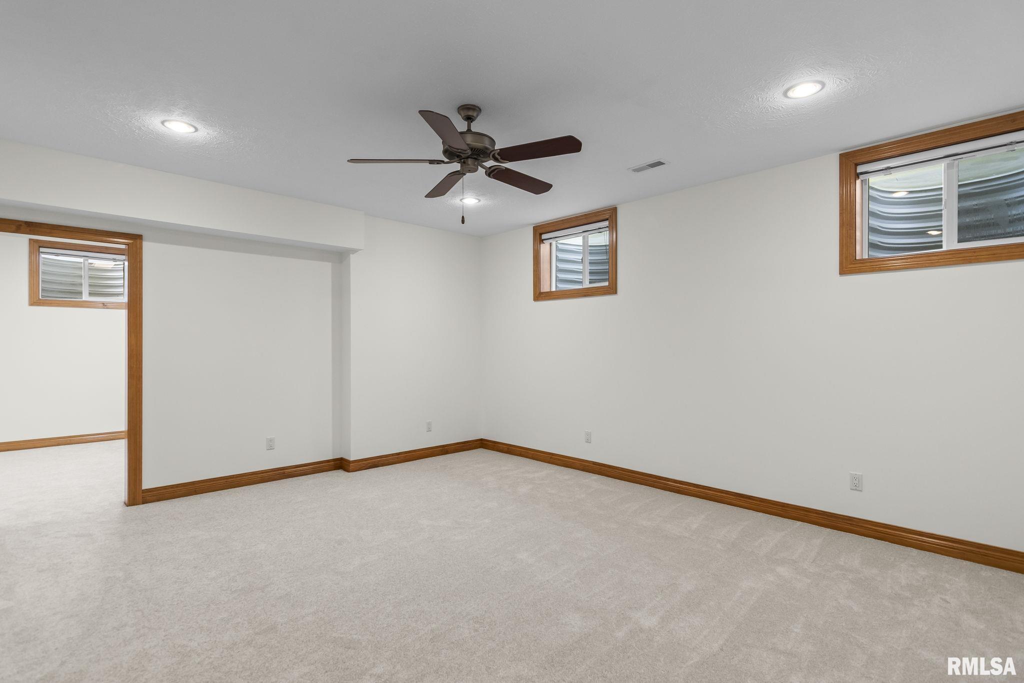 4809 Bears Paw Court Springfield, IL 62711 - Photo 53 of 70