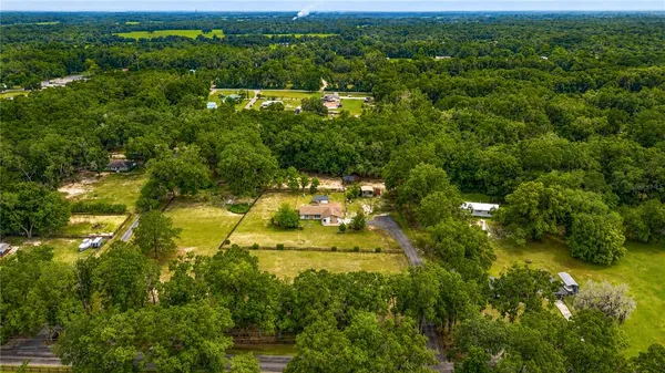 $750,000 | 2735 Northeast 127th Place, Anthony, FL 32617