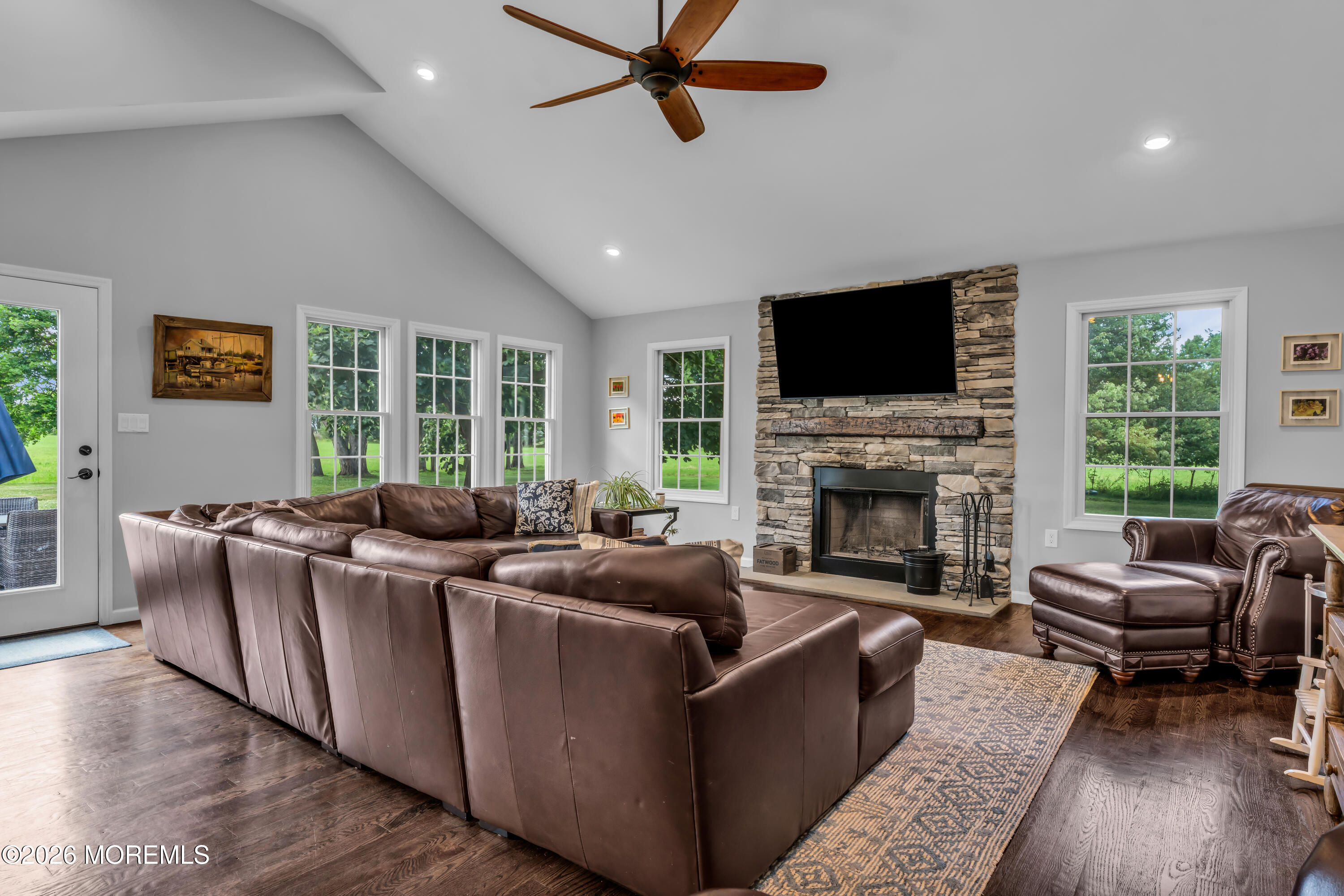 229 Dutch Lane Road Freehold, NJ 07728 - Photo 16 of 71 Great Room