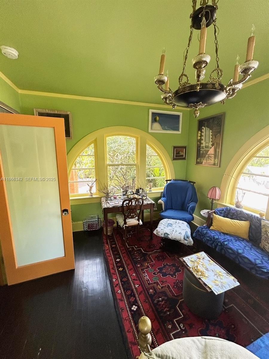 168 Northeast 44th Street Miami, FL 33137 - Photo 21 of 46 a living room with furniture and a window