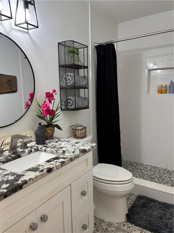 318 Sand Castle Lane, Unit A St. Simons Island, GA 31522 - Photo 17 of 31 Guest hall bath with walk-in shower