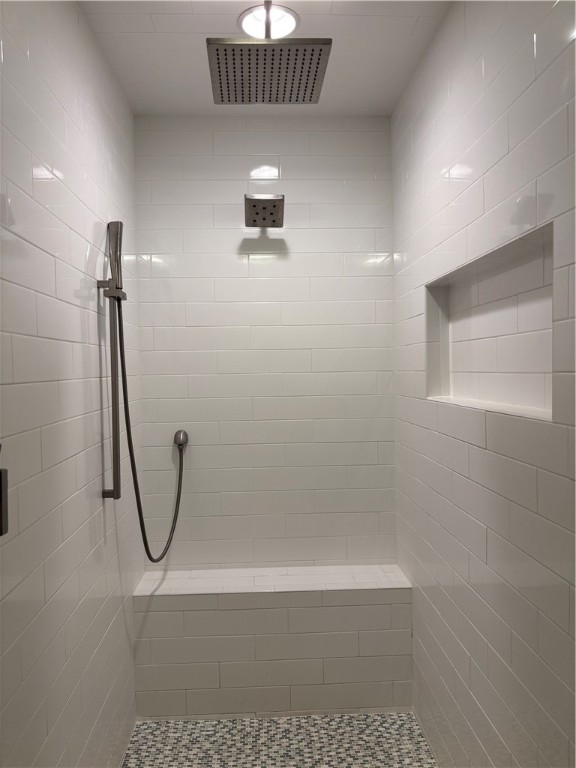 318 Sand Castle Lane, Unit A St. Simons Island, GA 31522 - Photo 26 of 31 Large walk-in shower