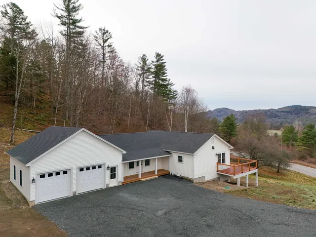 $525,000 | 1374 Old Silo Road, Barnet, VT 05819