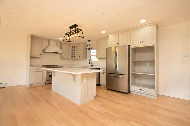 $525,000 | 1374 Old Silo Road, Barnet, VT 05819