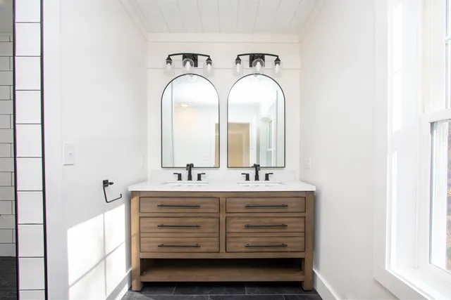 $525,000 | 1374 Old Silo Road, Barnet, VT 05819