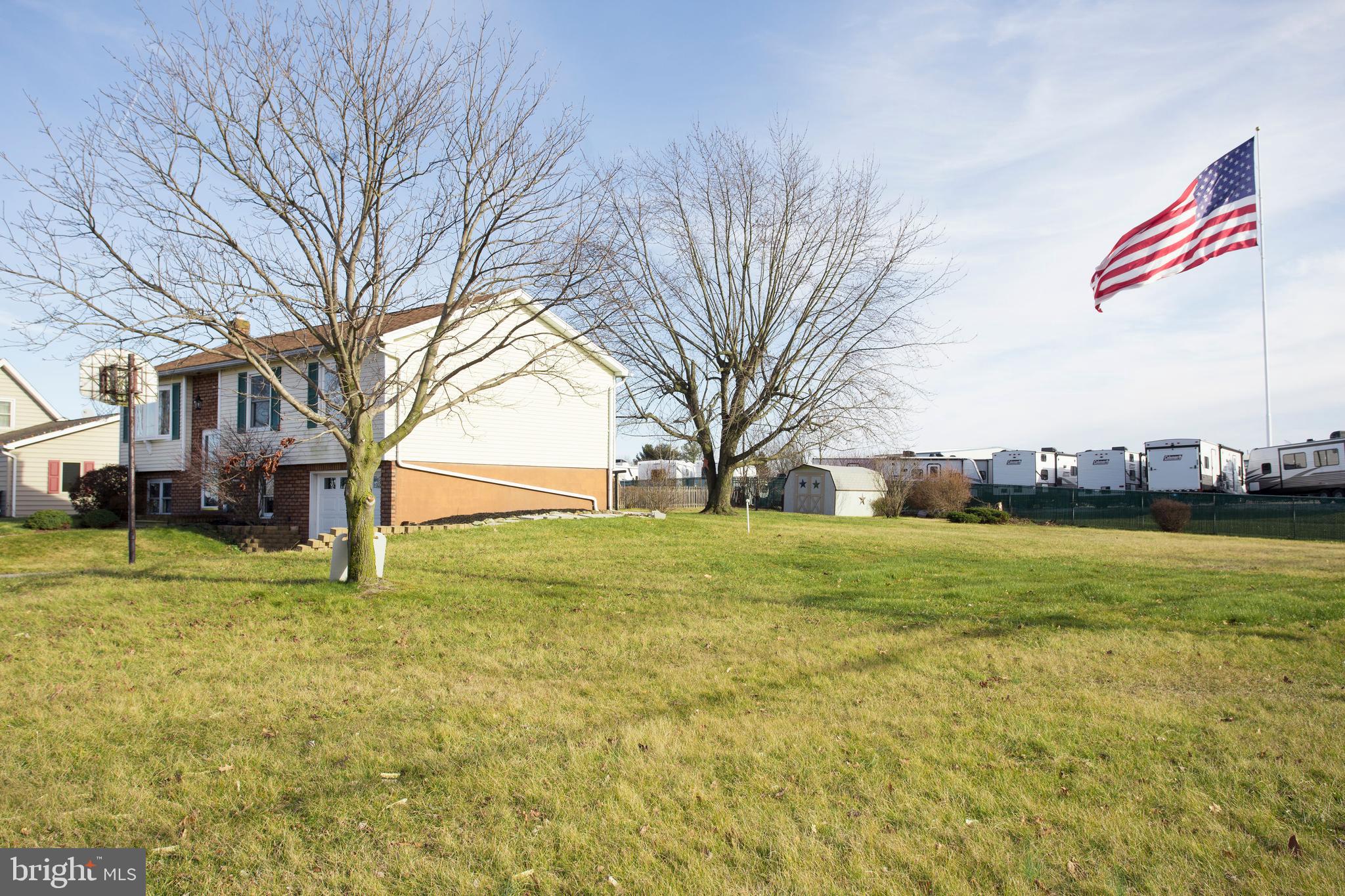 5 Country Lane Hanover, PA 17331 - Photo 2 of 22 Gallery Image 2