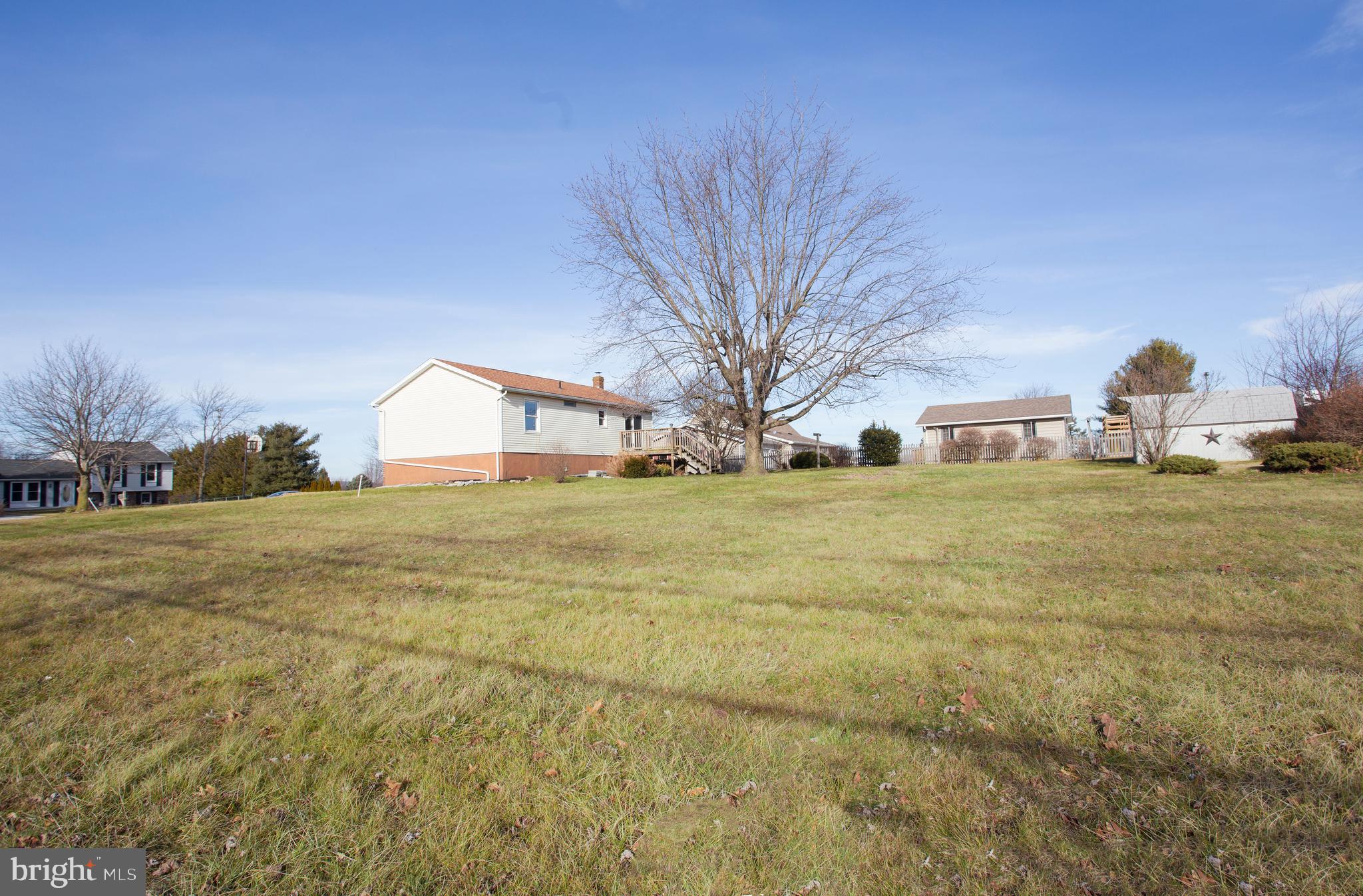 5 Country Lane Hanover, PA 17331 - Photo 3 of 22 Gallery Image 3