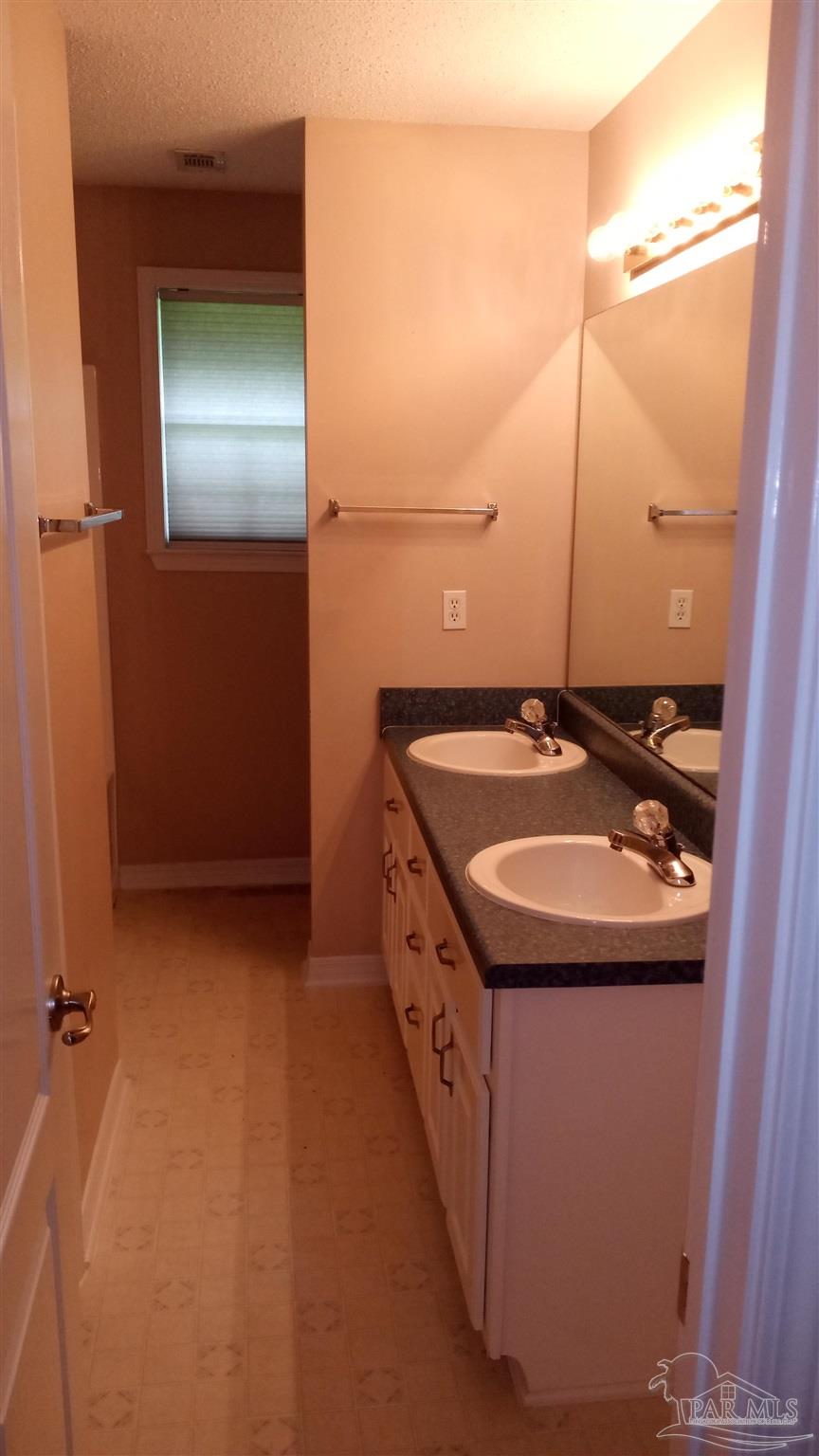 2418 Lank Road Molino, FL 32577 - Photo 14 of 21 Gallery Image 14