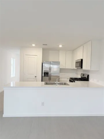 $2,070 | 447 Southern Magnolia Way, Magnolia, TX 77354