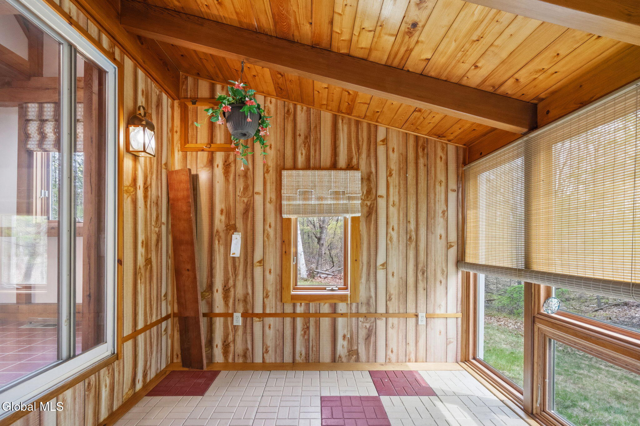 126 Normanskill Road New Scotland, NY 12159 - Photo 11 of 55 46-web-or-mls-126-normanskill-rd