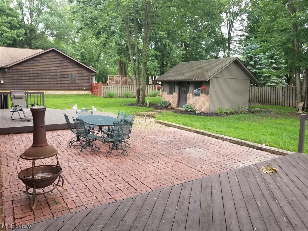 6762 Smith Road Middleburg Heights, OH 44130 - Photo 5 of 25
