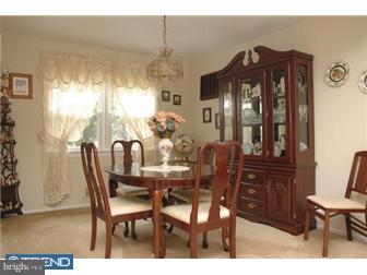 36 Hilton Road Mount Holly, NJ 08060 - Photo 5 of 12