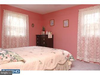 36 Hilton Road Mount Holly, NJ 08060 - Photo 8 of 12