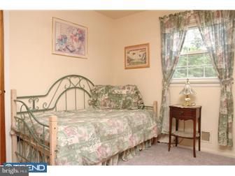 36 Hilton Road Mount Holly, NJ 08060 - Photo 9 of 12