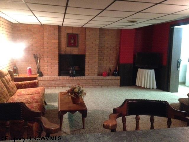 1840 Pleasant Valley Road Fairmont, WV 26554 - Photo 5 of 18 Gallery Image 5