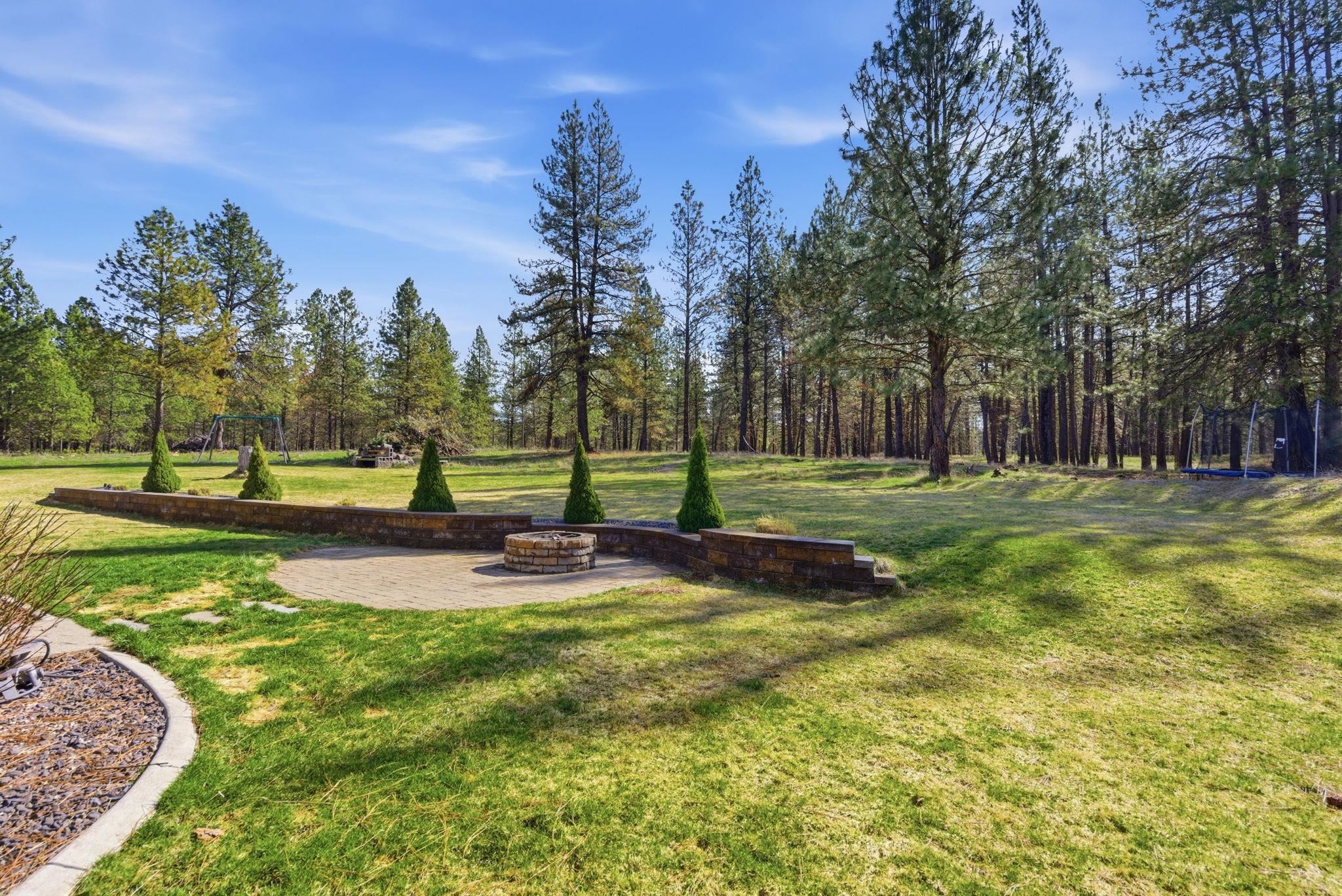 3410 East Elena Lane Chattaroy, WA 99003 - Photo 42 of 50