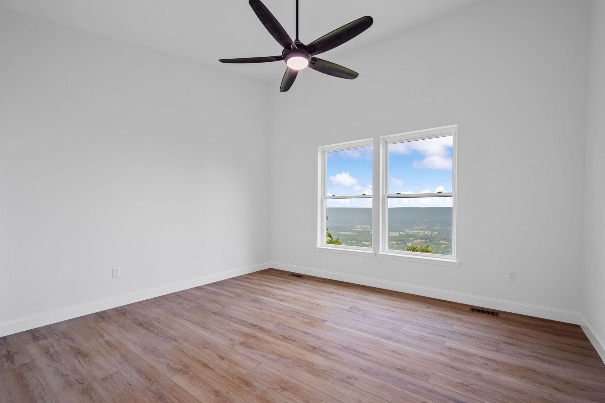 2255 Big Fork Road Chattanooga, TN 37405 - Photo 25 of 44 12-web-or-mls-DSC_8668