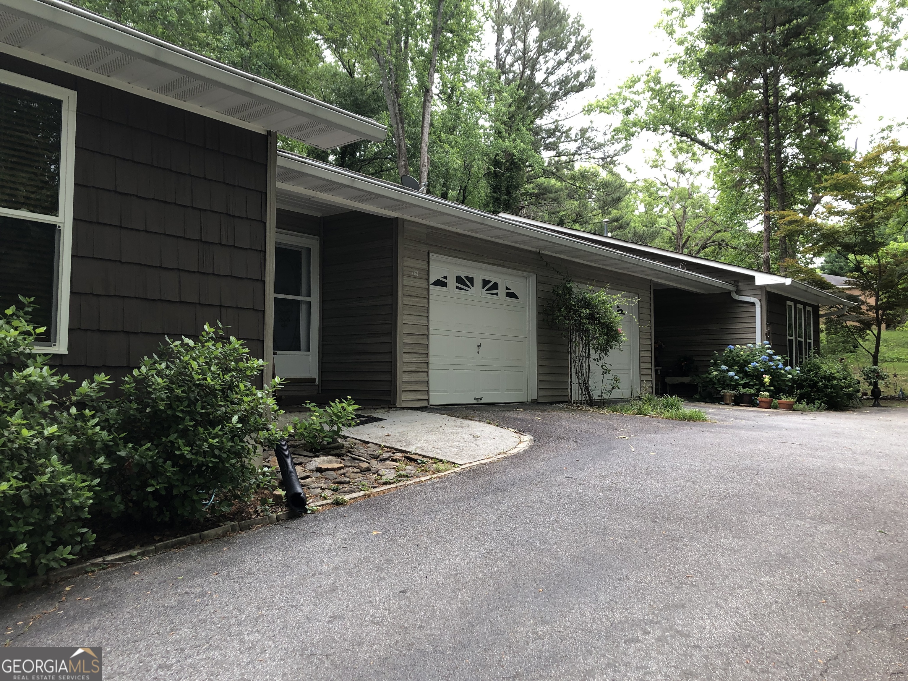 783 Henderson Falls Road Toccoa, GA 30577 - Photo 1 of 1