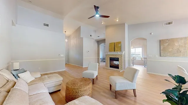 $518,000 | 2944 East Christopher Drive, Fresno, CA 93720