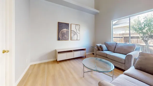 $518,000 | 2944 East Christopher Drive, Fresno, CA 93720