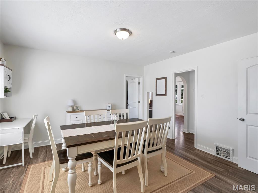 8524 Triple Lakes Road Dupo, IL 62239 - Photo 10 of 30