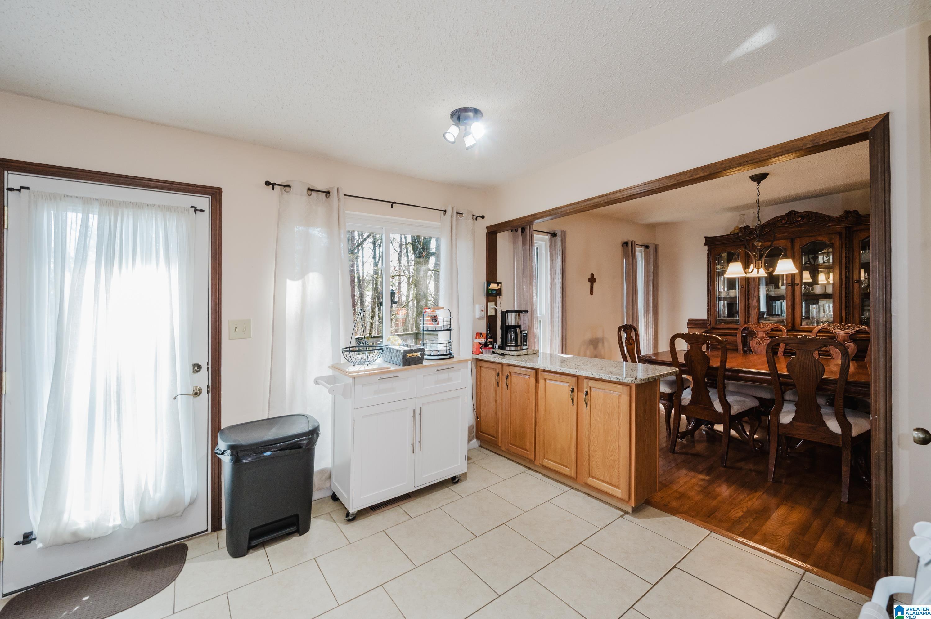 1639 Caribbean Circle Alabaster, AL 35007 - Photo 13 of 36 Gallery Image 13