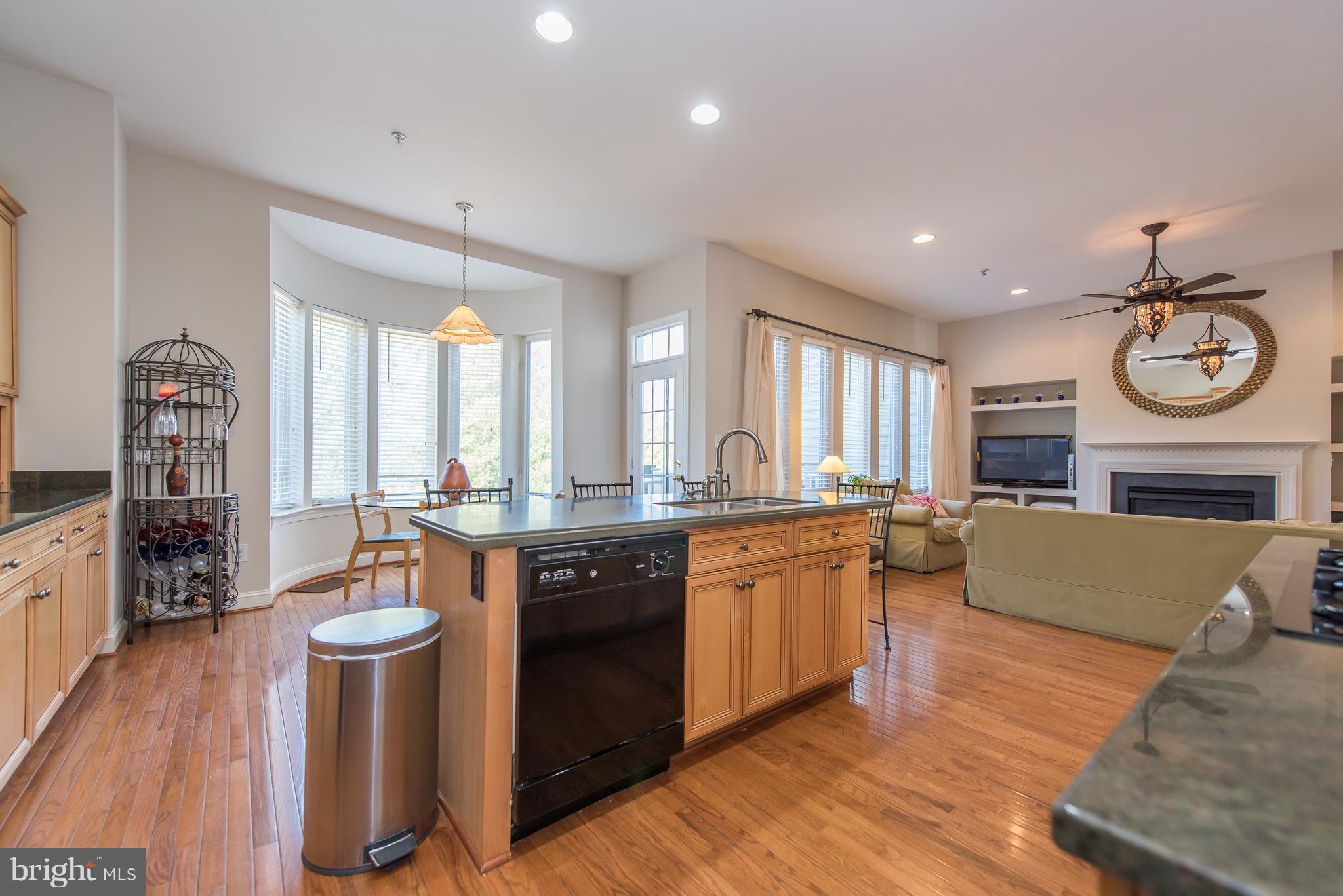 8795 Boulder Ridge Road Laurel, MD 20723 - Photo 8 of 30 Kitchen