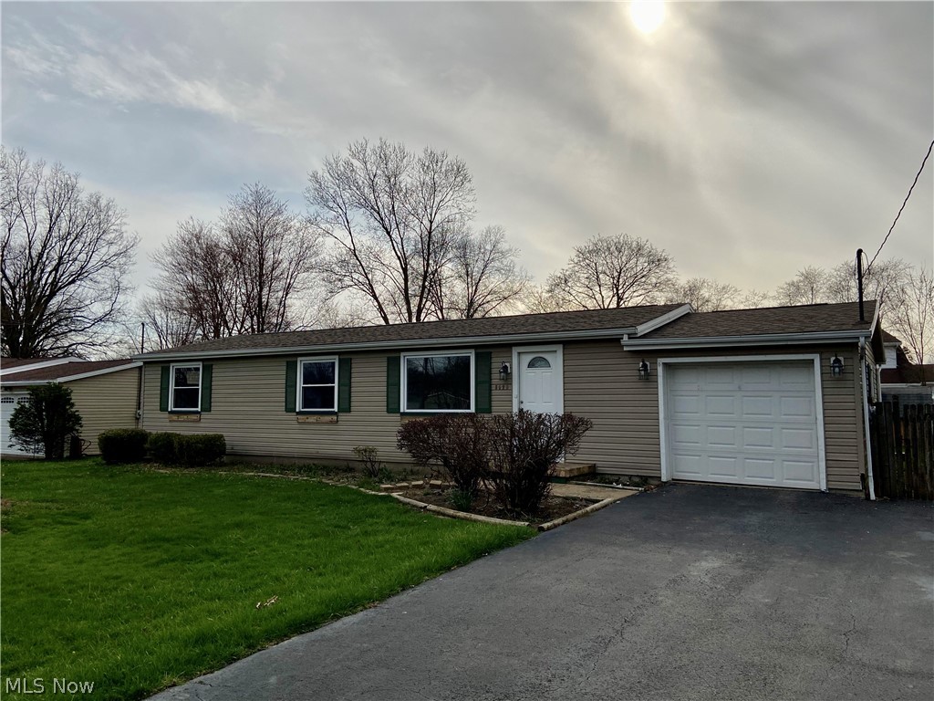 3920 Niles Carver Road Mineral Ridge, OH 44440 - Photo 2 of 10