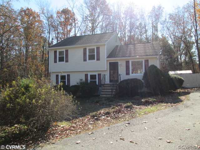 3807 London Road Hopewell, VA 23860 - Photo 1 of 11 Gallery Image 1
