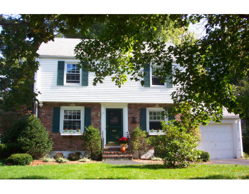 2 Sherwood Road Natick, MA 01760 - Photo 1 of 8 Gallery Image 1