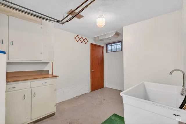 $749,000 | 33785 S Road, Kendrick, ID 83537