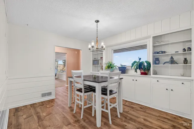 $749,000 | 33785 S Road, Kendrick, ID 83537