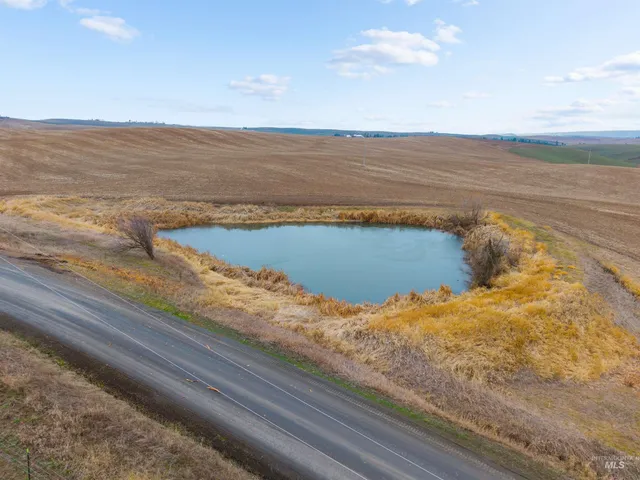 $749,000 | 33785 S Road, Kendrick, ID 83537