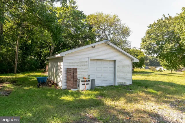 a close view of shower