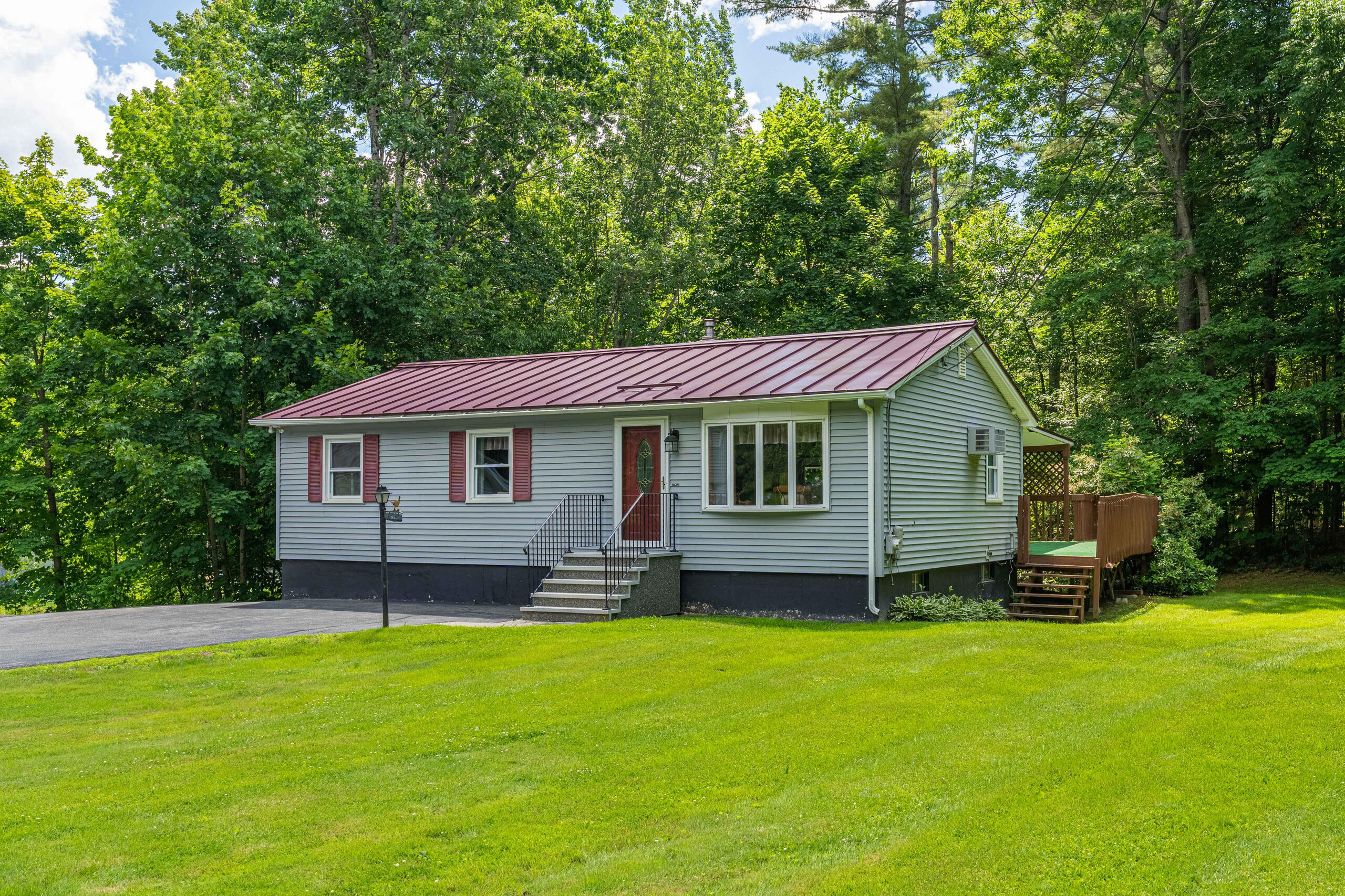 37 Keith Street Chelsea, ME 04330 - Photo 3 of 40 003_DSC03513