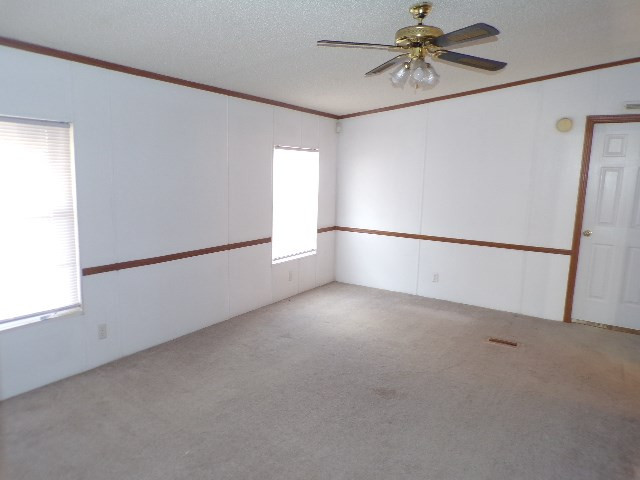 3257 Dearing Acres Road Dearing, GA 30808 - Photo 3 of 29 Living Room