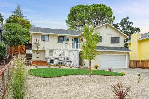 $799,000 | 18770 Park Tree Lane, Sonoma, CA 95476