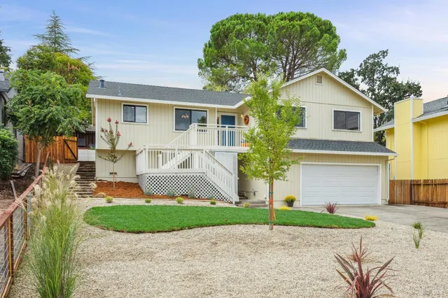 $799,000 | 18770 Park Tree Lane, Sonoma, CA 95476