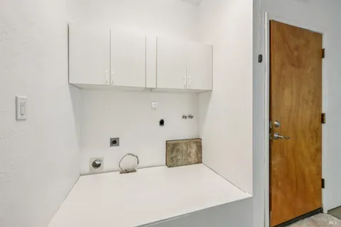 $799,000 | 18770 Park Tree Lane, Sonoma, CA 95476