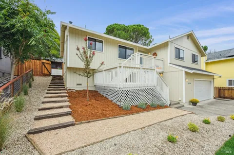 $799,000 | 18770 Park Tree Lane, Sonoma, CA 95476