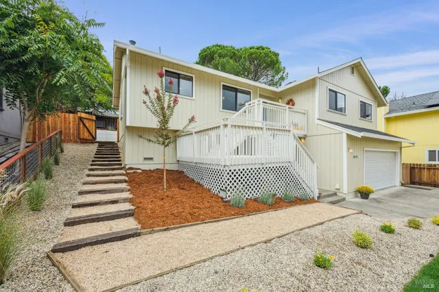 $799,000 | 18770 Park Tree Lane, Sonoma, CA 95476