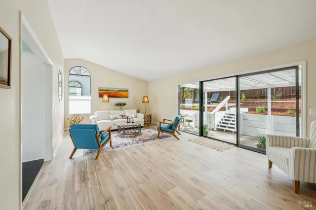 $799,000 | 18770 Park Tree Lane, Sonoma, CA 95476