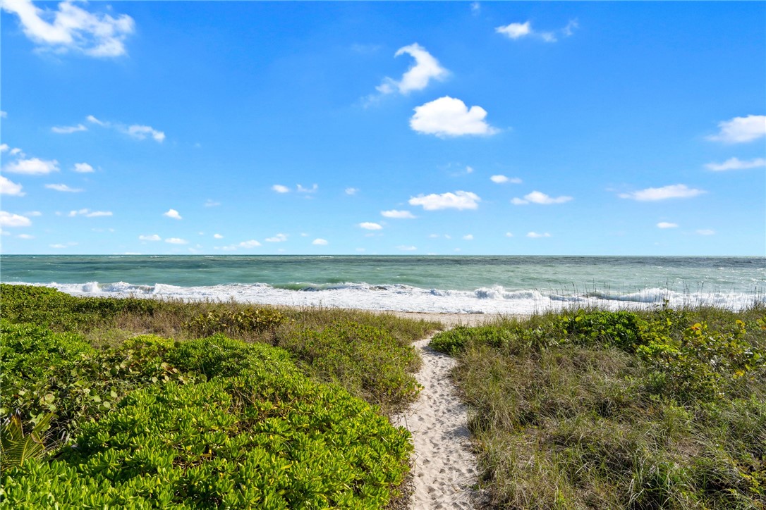 1180 Reef Road, Unit A26 Vero Beach, FL 32963 - Photo 29 of 35 Gallery Image 29