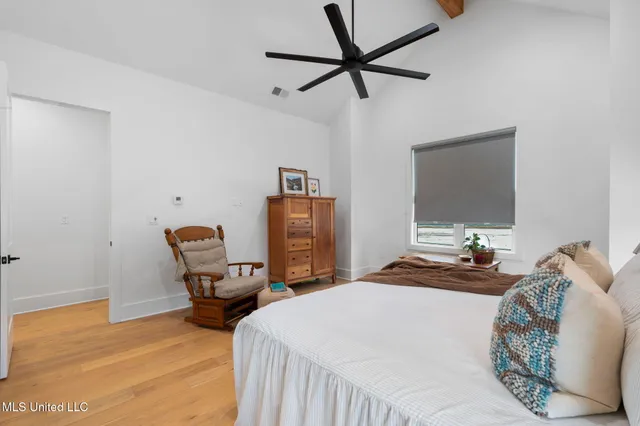 $560,000 | 14871 Fairview Road, Byhalia, MS 38611