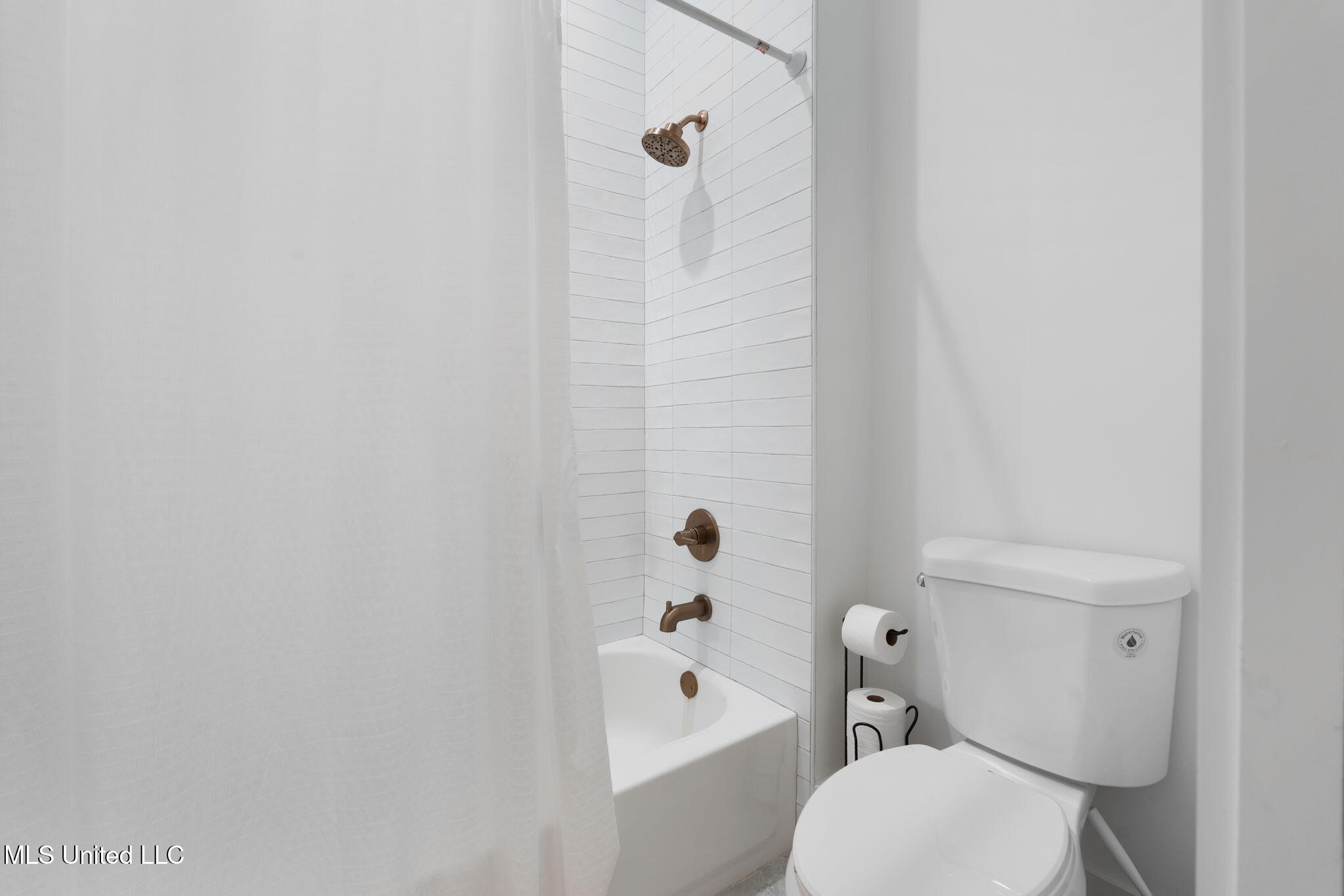 14871 Fairview Road Byhalia, MS 38611 - Photo 25 of 37 21-web-or-mls-14871 Fairview Rd. E-21