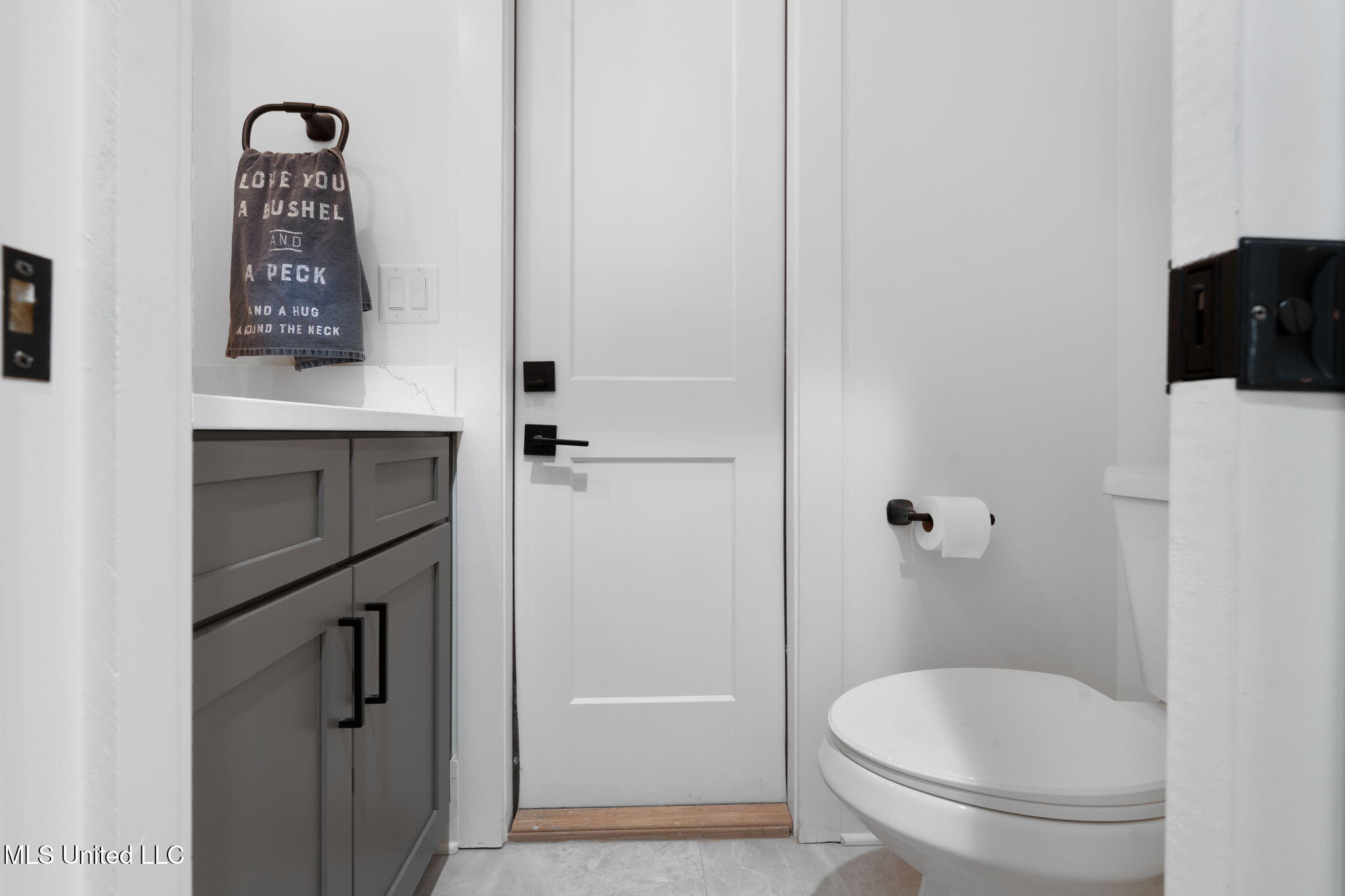 14871 Fairview Road Byhalia, MS 38611 - Photo 31 of 37 26-web-or-mls-14871 Fairview Rd. E-26