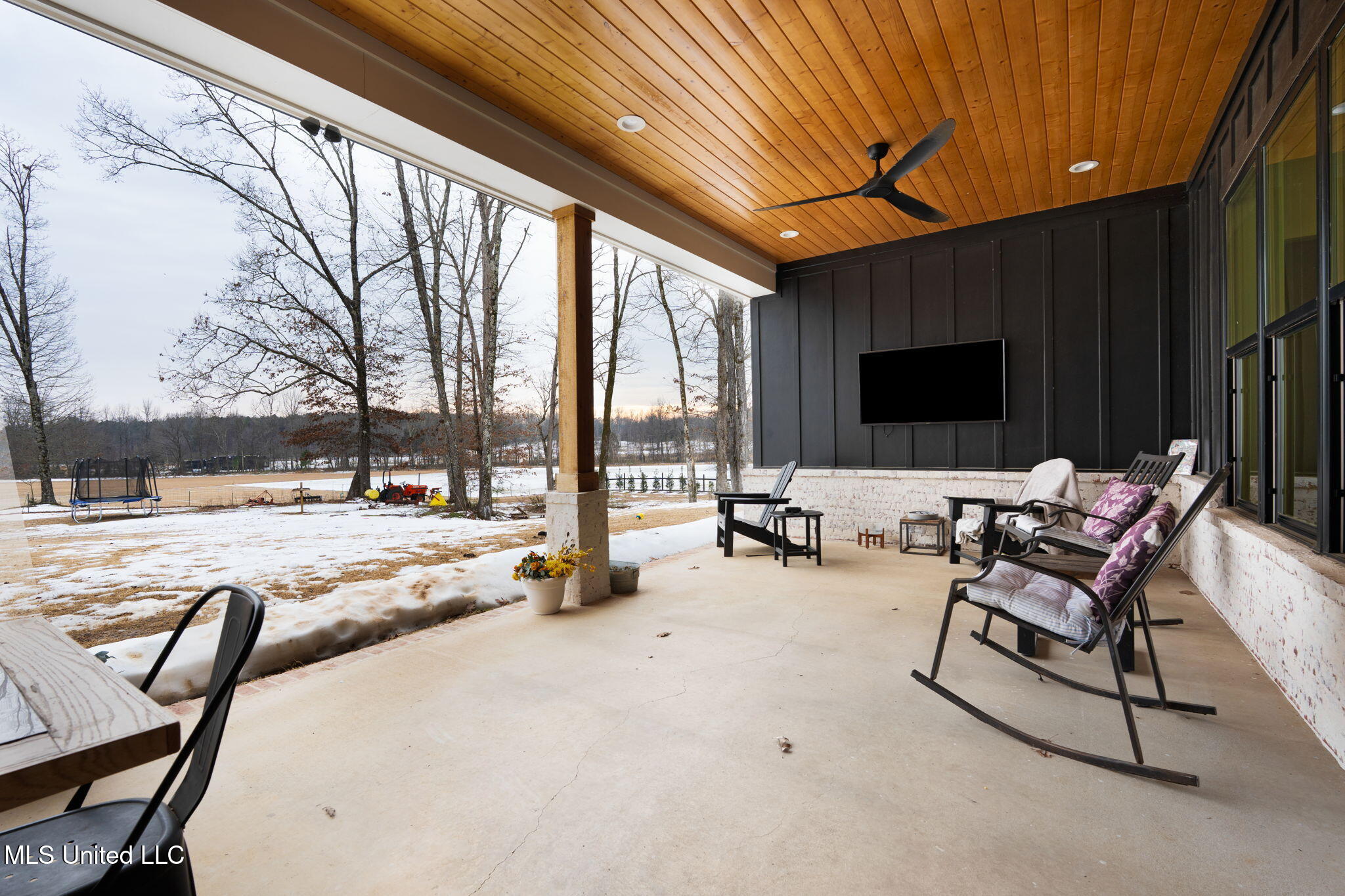 14871 Fairview Road Byhalia, MS 38611 - Photo 33 of 37 28-web-or-mls-14871 Fairview Rd. E-28